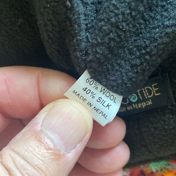 Rising Tide stocking cap - Picture 5 of 6